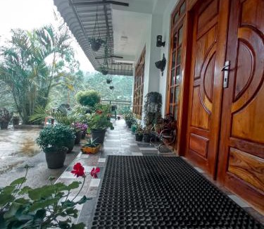 Nallathanniya Casa | Daffodils Inn