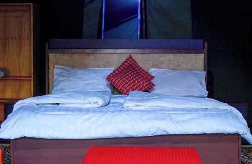 Morogoro Cama Y Desayuno | Daga Camp - Amazing bed & breakfast with AC in Mikumi