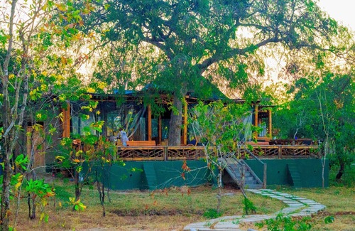 Morogoro Casa | Daga Camp - Charming 1-bedroom barn in delightful Mikumi with AC