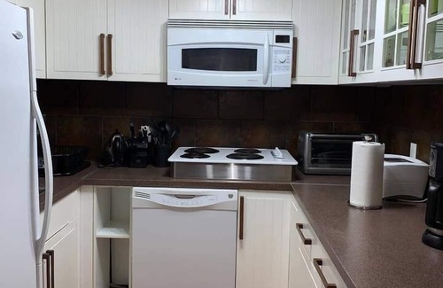 Fort McMurray Casa | DAGWOOD: 1 habitación, espacio T3
