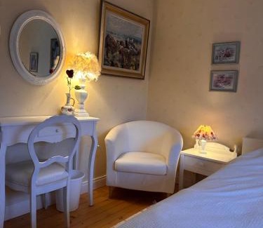 Vaderstad Cama Y Desayuno | Dahlias Bed & Breakfast