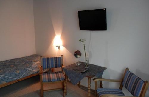 Schuttdorf Hotel | Dahoam by Sarina - Rooms & Suites