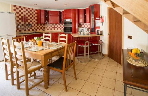 Ayr Casa | Dairy Cottage