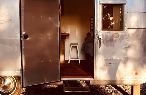 Salt Spring Island Casa | Daisy the Travelux Trailer