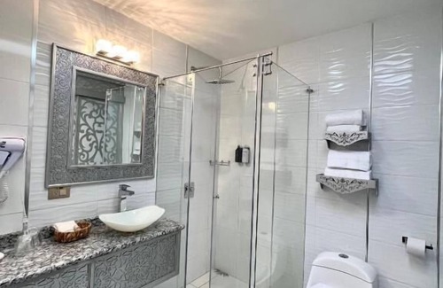 La Colón Hotel | Dakani Hotel Boutique