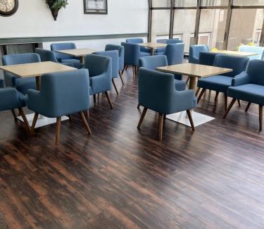 Minot Hotel | Dakota Inn