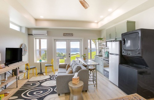 Hilham Apartamento | ‘Dale Hollow Sunset Studio’ w/ Incredible Views!