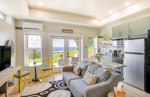 Hilham Apartamento | ‘Dale Hollow Sunset Studio’ w/ Incredible Views!