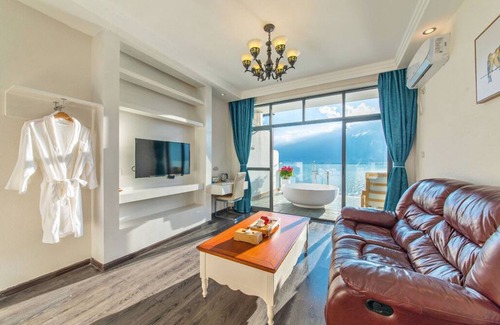 Xiaguan Casa | Dali Erhai Sea Viewing Homestay