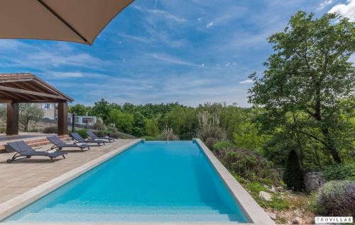 Jursici Villa | Dali