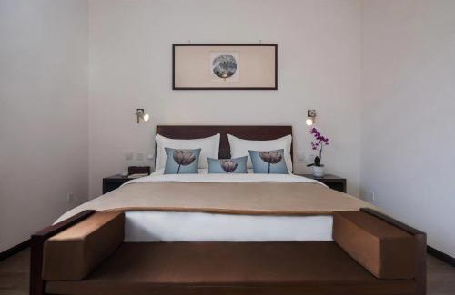 Caicun Casa | Dali Yanyuan Erhai Retreat