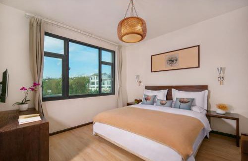 Caicun Casa | Dali Yanyuan Erhai Retreat