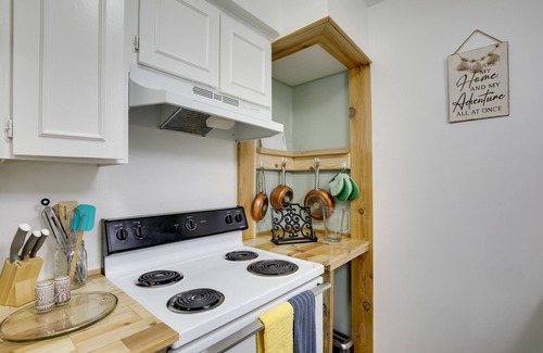 Knox - Henderson Condominio | Dallas Condo w/ Pool Access - Walk to Knox Street!