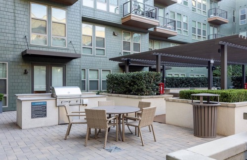 Northeast Dallas Apartamento | Dallas Modern 1BD 1BA Apartment
