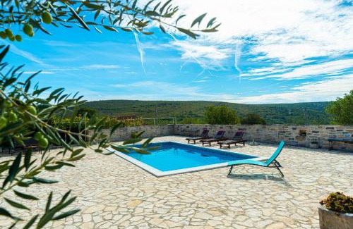 Benkovac Casa | Dalmatian country house Irena