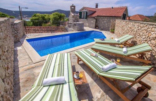 Vinisce Casa | Dalmatian stone Villa Burica
