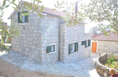 Vinisce Casa | Dalmatian stone Villa Burica