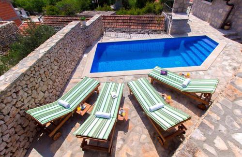 Vinisce Casa | Dalmatian stone Villa Burica