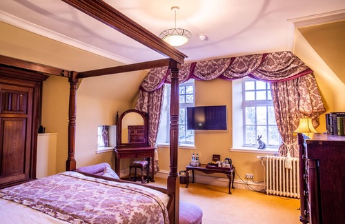 Spittal of Glenshee Hotel | Dalmunzie Castle Hotel