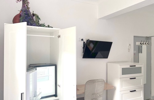 North Sydney Hotel | Dalziel Lodge