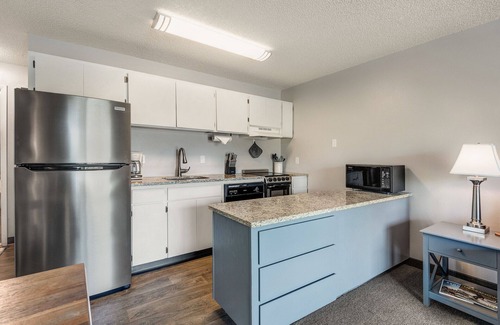 Orchard District Condominio | "Dam Pretty View" Condo overlooking Deschutes River