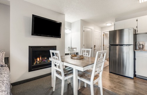 Orchard District Condominio | "Dam Pretty View" Condo overlooking Deschutes River