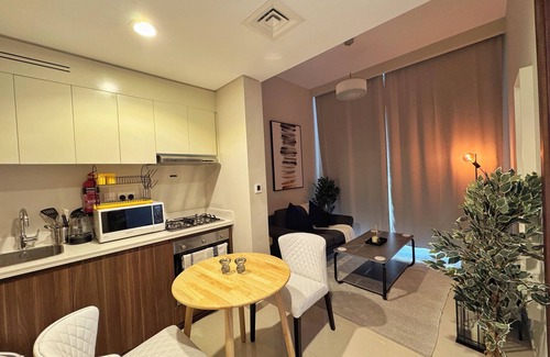 Downtown Dubai Apartamento | Damac Reva Residences 808