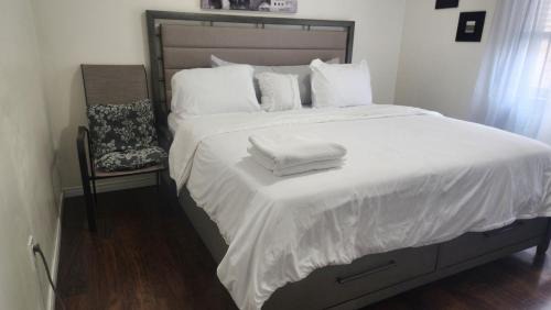 Brantford Casa | Damian palace