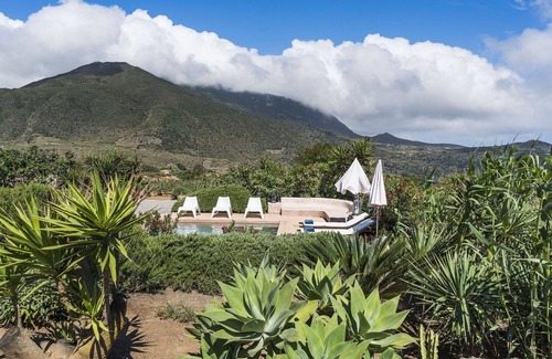 Pantelleria Villa | Villa en Pantelaria con 2 habitaciones, capacidad 6