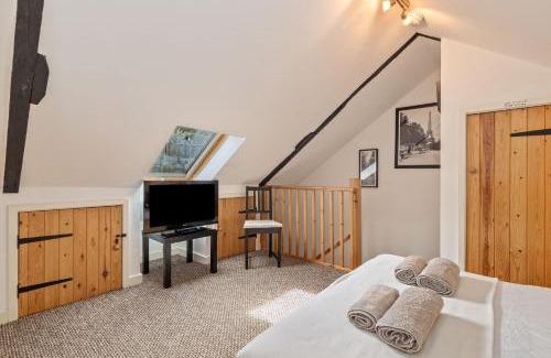 Laugharne Casa | Dan Y Bryn - A lovely 3 bedroom house centrally located in Laugharne