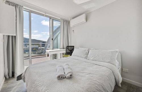 City East Apartamento | Dana-Private Room in a shared duplex Apartment -3