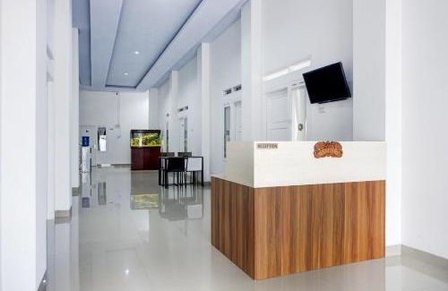 Bandar Lampung Hotel | Dancenter Griya Bawean