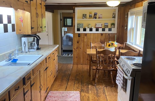 Pittsfield Casa | Dancing Horse Lodge