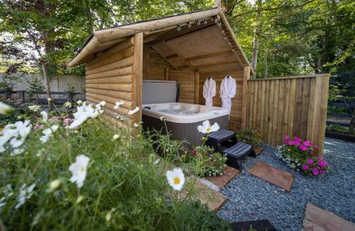 Carlisle Casa | Dandelion Cottage