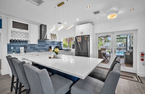 Melaleuca Gardens Casa | Dania Beach - Paradise House