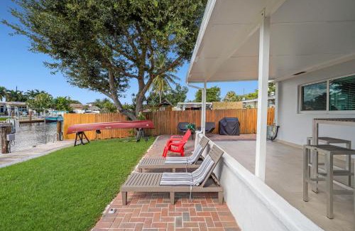 Melaleuca Gardens Casa | Dania Beach Waterfront,near Hollywood & Fll
