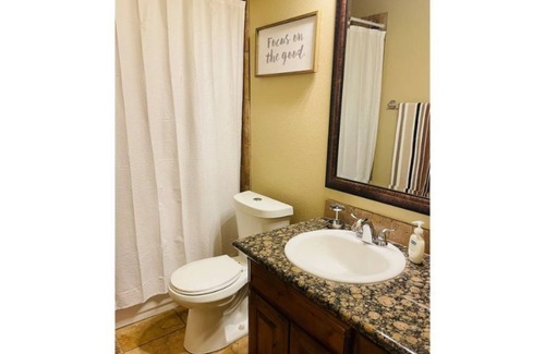 North by Northwest Casa | Danica Shay Properties- updated 3bdrm/2bath home