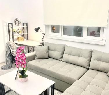 Tashkent Apartamento | -Daniels Suite -Close to airport and railway station