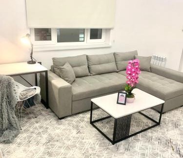 Tashkent Apartamento | -Daniels Suite -Close to airport and railway station