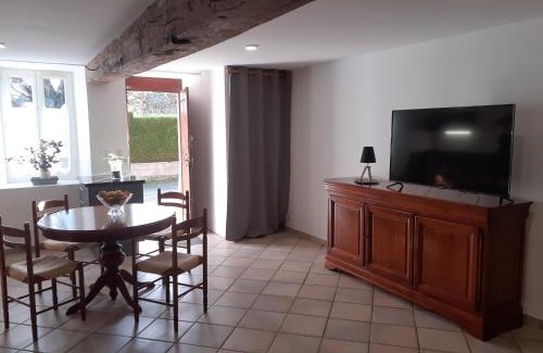 Azerables Casa | DANS LA MAISON D'A COTE