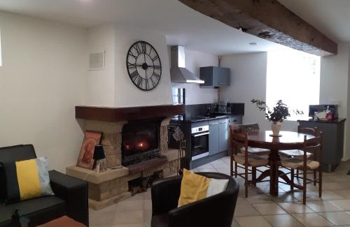 Azerables Casa | DANS LA MAISON D'A COTE
