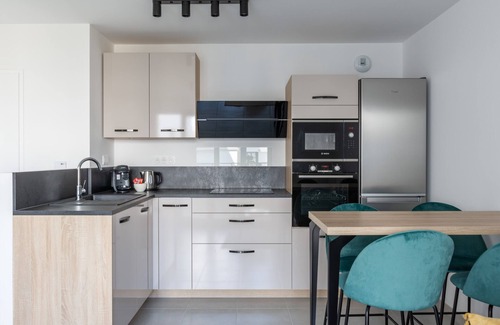 Chessy Apartamento | Dans le Pré by Plaza-Apartamento-Baño con ducha