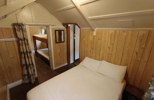 Livingstone Otro | Danseys Pass Holiday Park