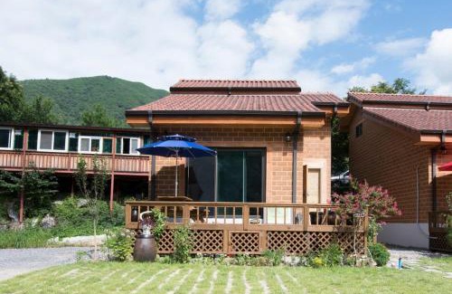 Danyang Casa | Danyang Soseonam Hwangto Village