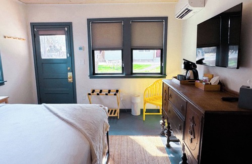 Nevada City Cabaña | Daphne Cottage at Piety Hill Cottages