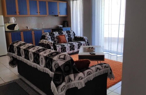 Molos-Agios Konstantinos Apartamento | Daphnus Apartment in Agios Konstantinos