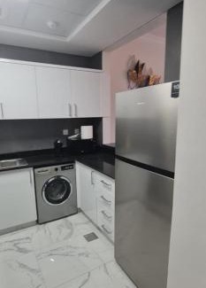 Dubai Apartamento | Dar Alsalam - Spacious and Bright 1BR Apartment in Majan