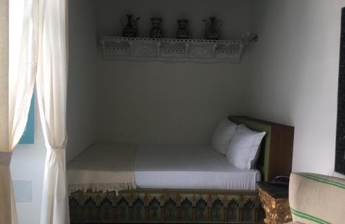 Medina of Tunis Cama Y Desayuno | Dar Ben Gacem Kahia