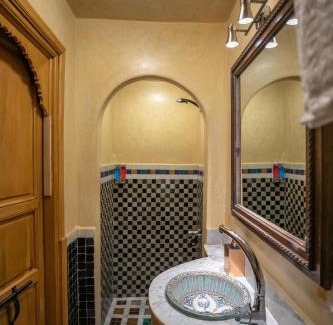 Layoun Casa | Dar Golden Ziat