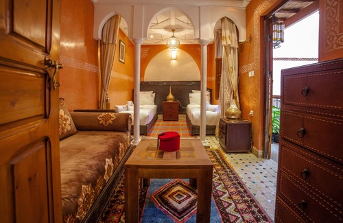 Sidi Bou Amar Casa | Dar Ikalimo Marrakech